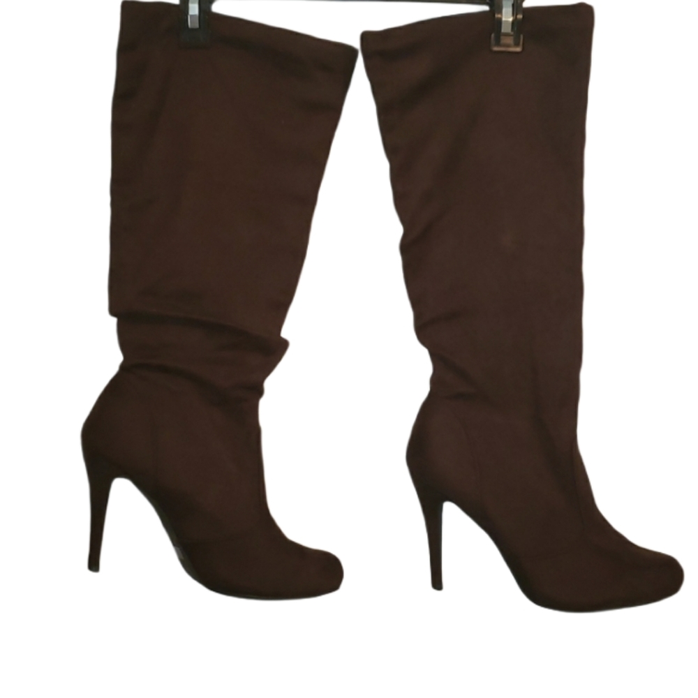 West Blvd faux suede boots